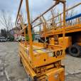 Electrical scissor lift Haulotte Compact  8 second hand lift Nr. 107