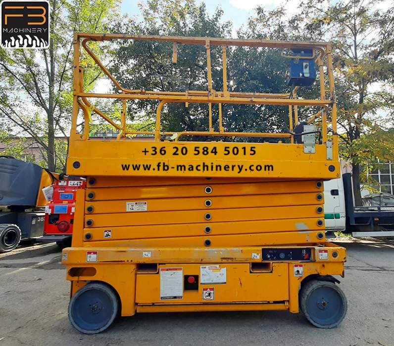 Electric scissor lift Haulotte Compact 14 Nr. 198