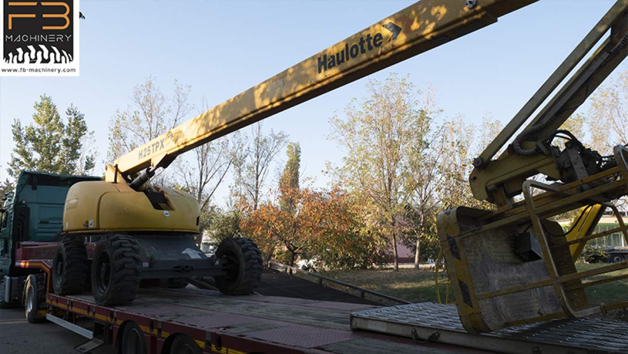 Telescopic boom Haulotte 25 TPX used