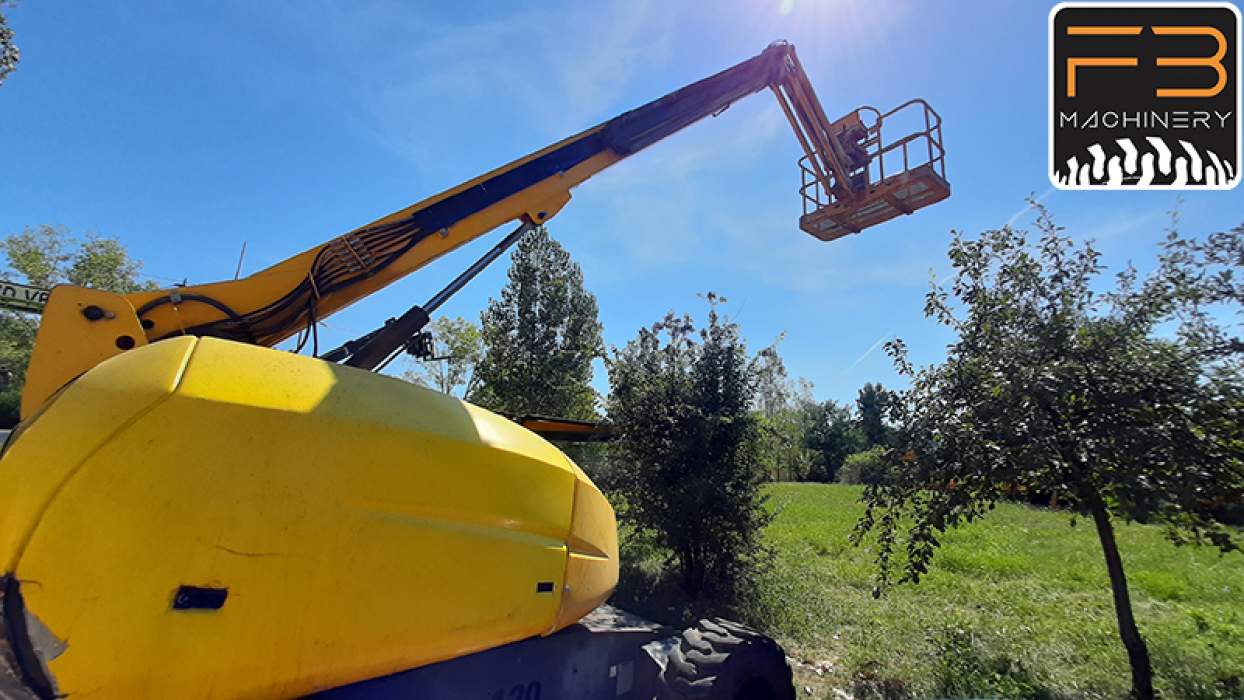 Telescopic boom Haulotte H16 TPX used